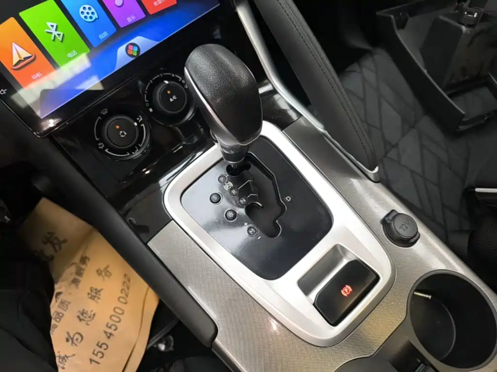 Peugeot 3008 — миниатюра 14
