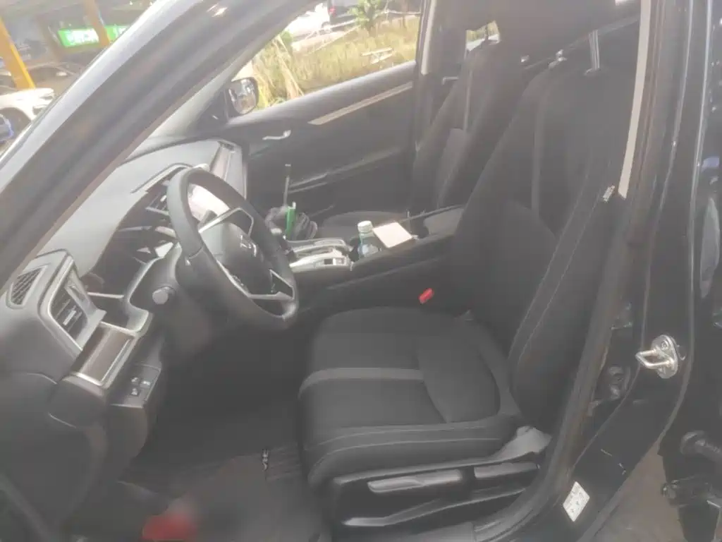 Honda Civic — миниатюра 15