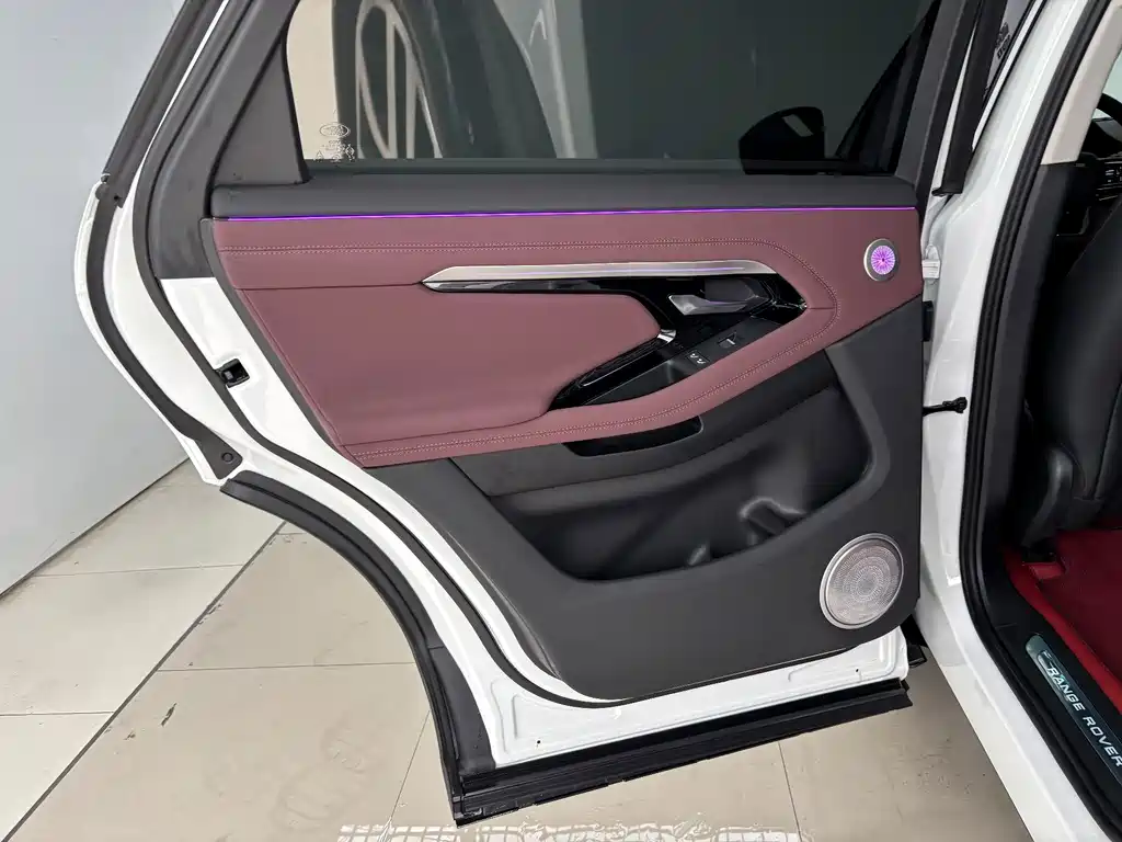 Land Rover Evoque — миниатюра 19
