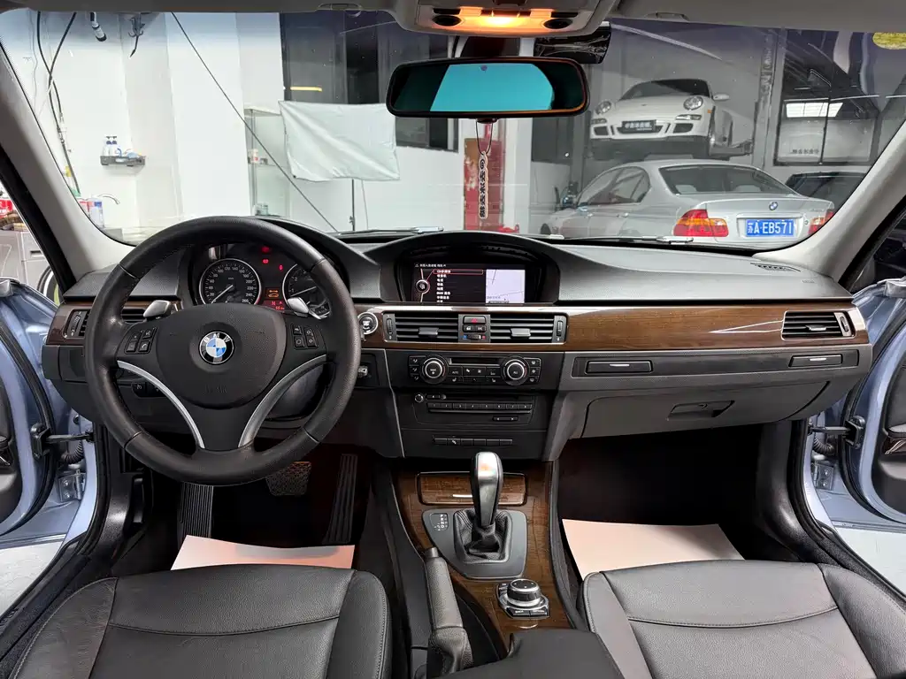 BMW 3 Series (Import) — миниатюра 8
