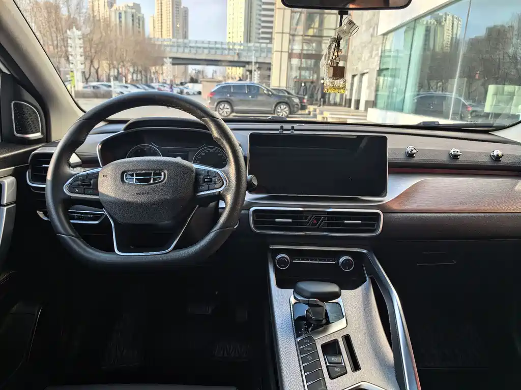 GEELY AUTOMOBILE BINYUE