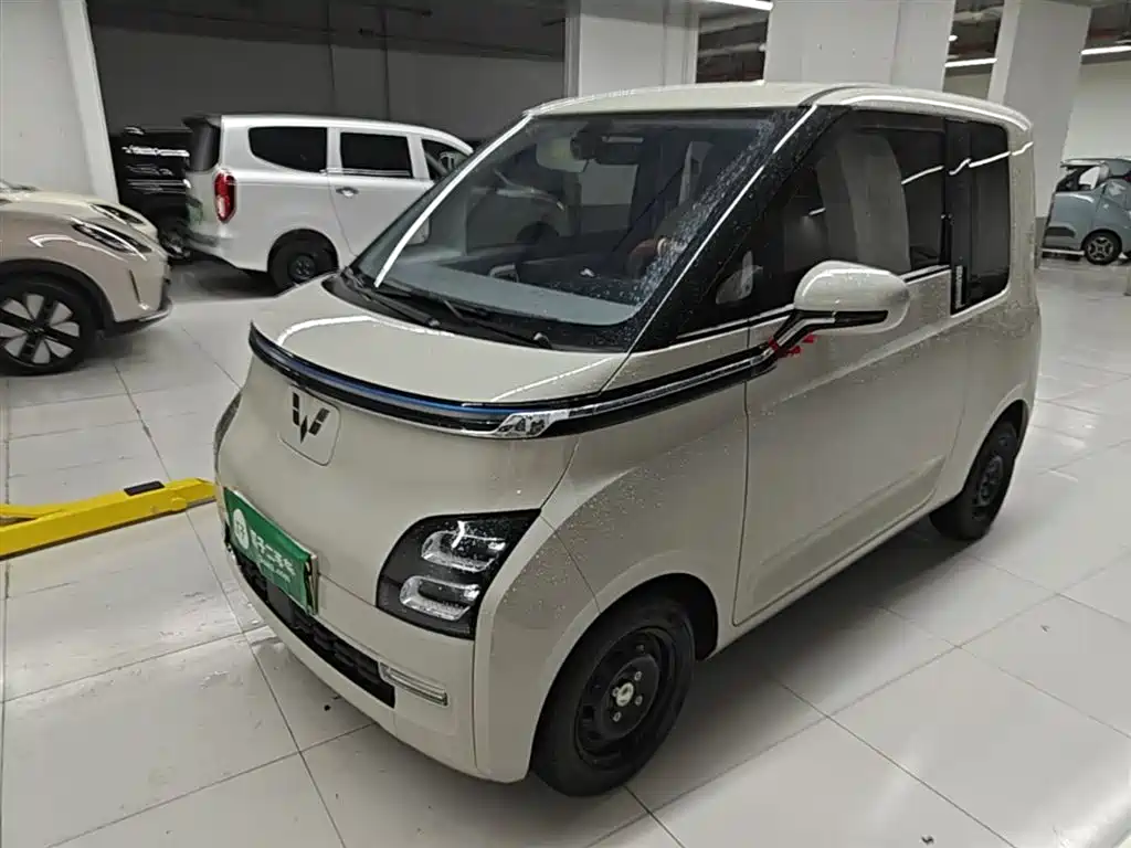 Wuling Air ev Clear Sky 2023 4-seat - Advanced Edition