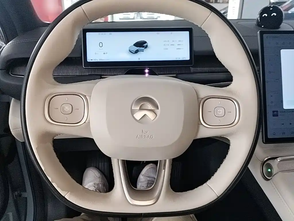 NIO ES6 — миниатюра 11