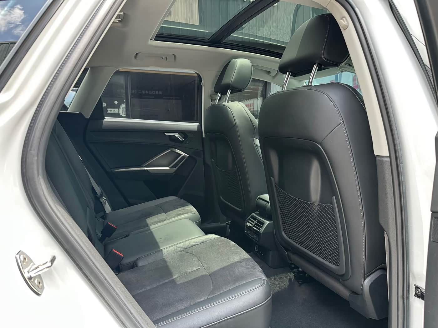 Audi Q3 1.4 л 2022 г. Белый, пробег 39000 км