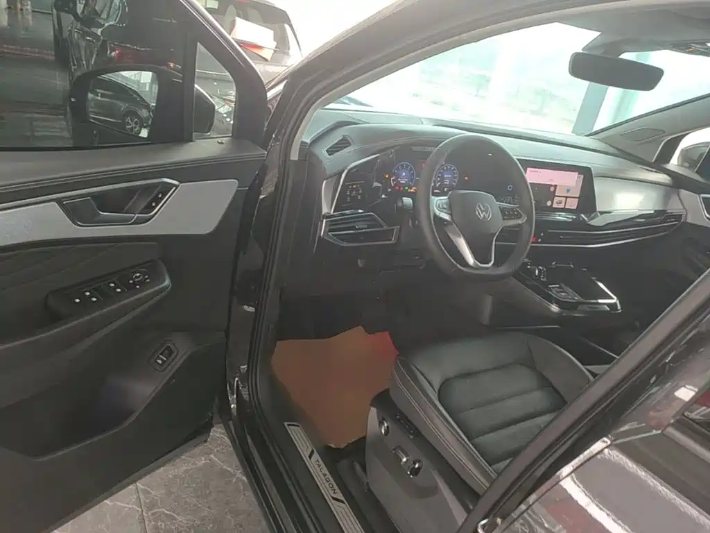 Volkswagen Talagon — миниатюра 16