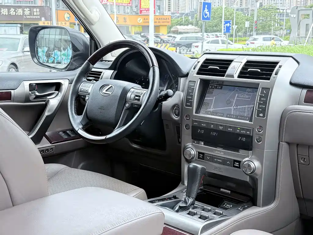Lexus GX — миниатюра 18