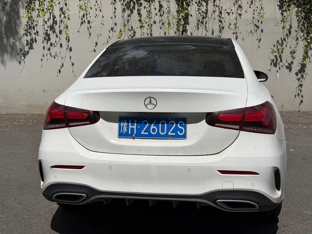 Mercedes-Benz A-Class — миниатюра 8