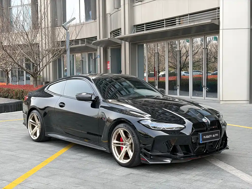 BMW M4