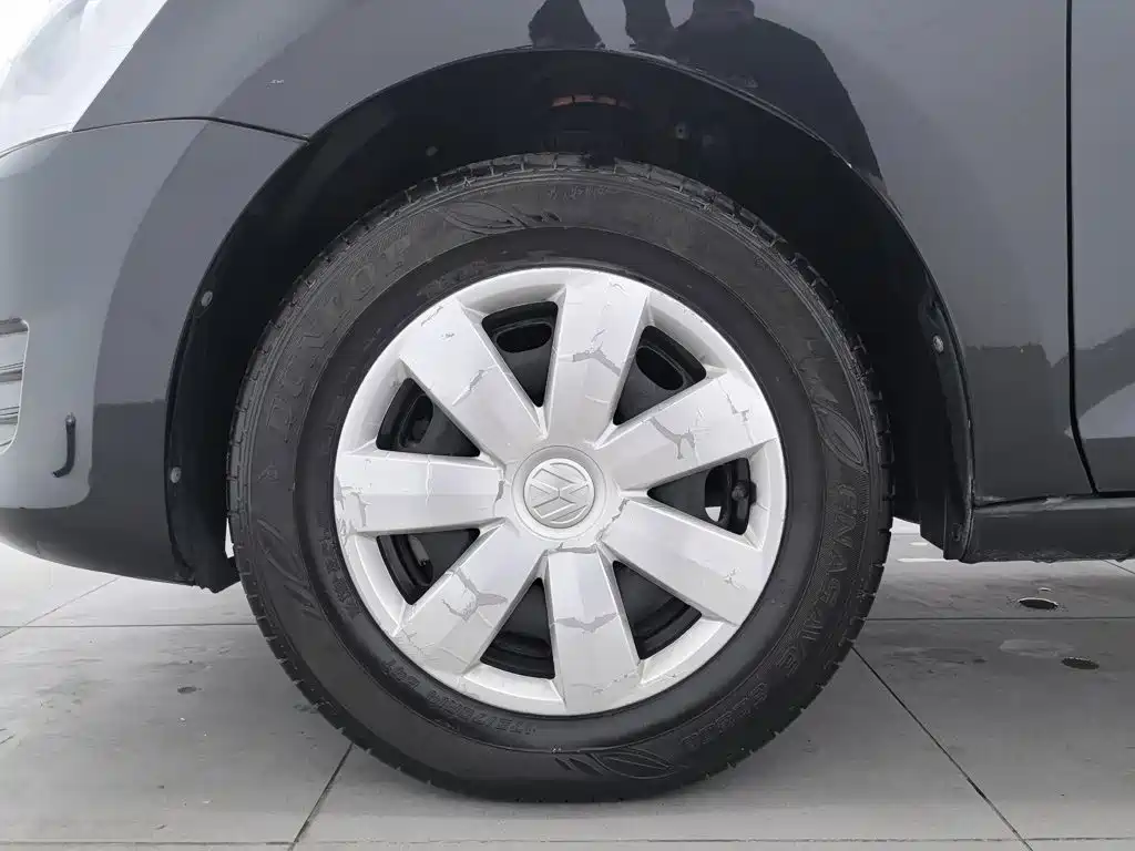 Volkswagen Santana — миниатюра 17