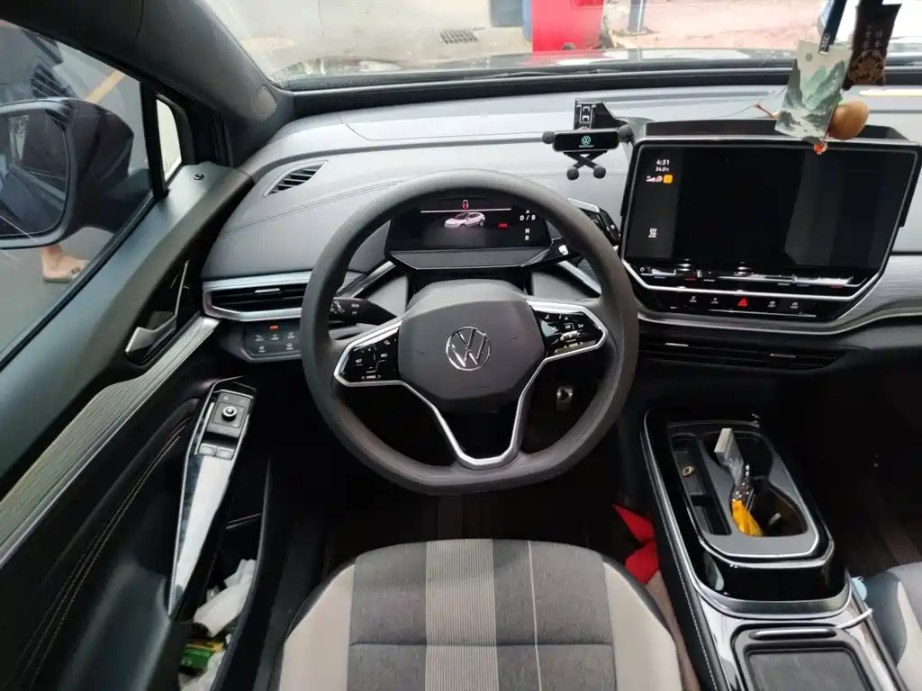 Volkswagen ID.4 Crozz — миниатюра 3