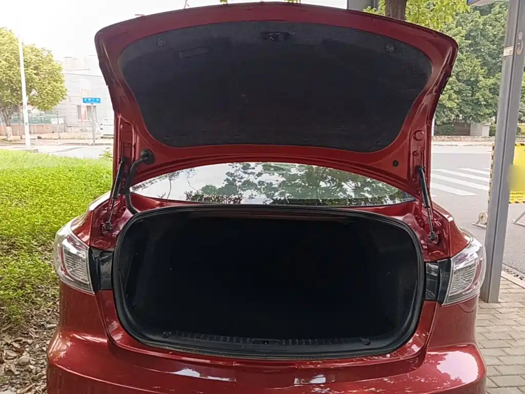 Mazda 3 Xingcheng — миниатюра 19