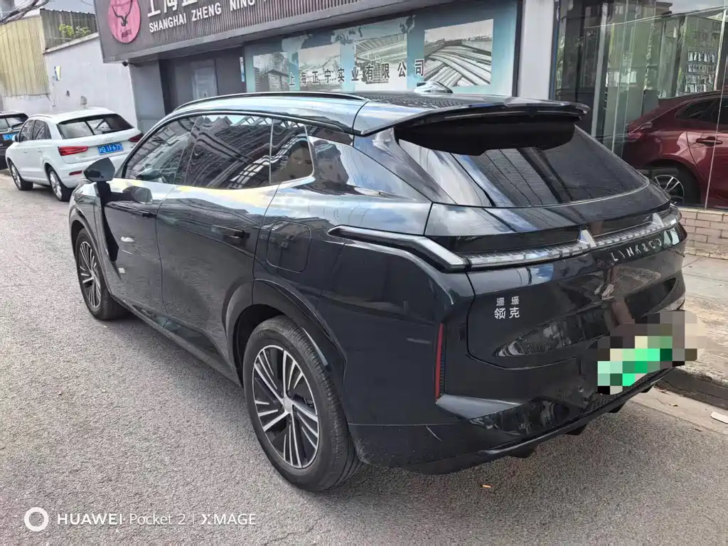Lynk & Co 08 EM-P — миниатюра 5
