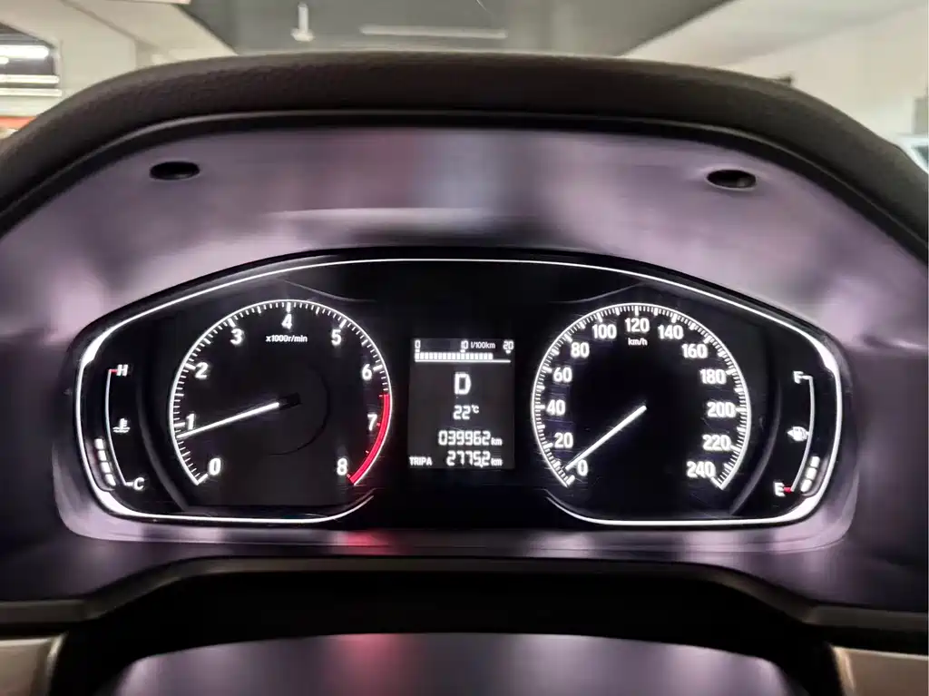 Honda Inspire — миниатюра 10