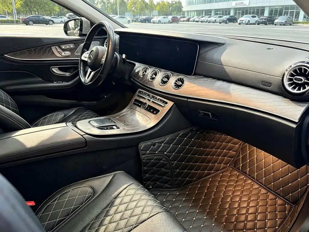 Mercedes-Benz CLS — миниатюра 6