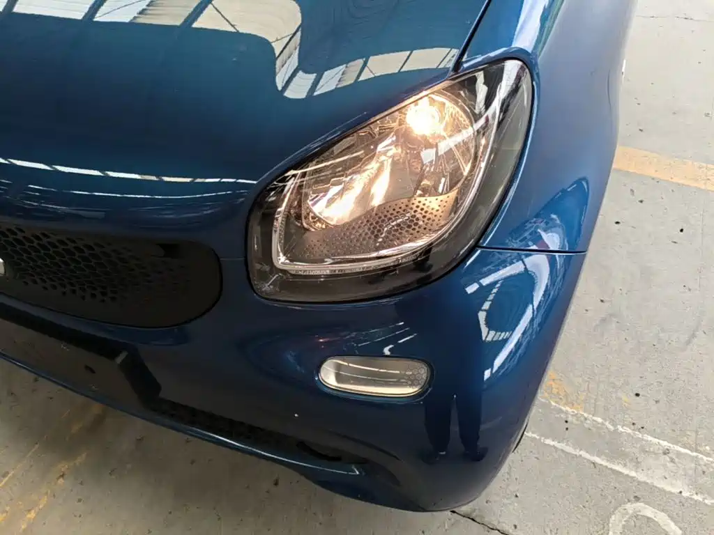 smart Smart Fortwo — миниатюра 24