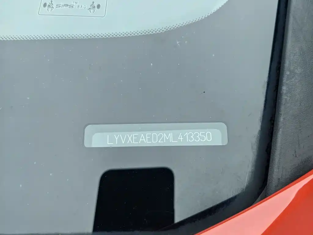 Volvo XC40 — миниатюра 11