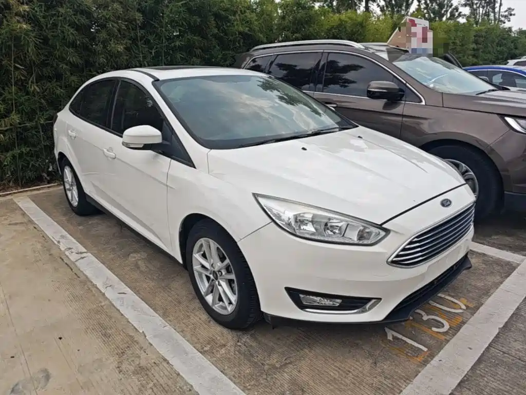 Ford Focus — миниатюра 4