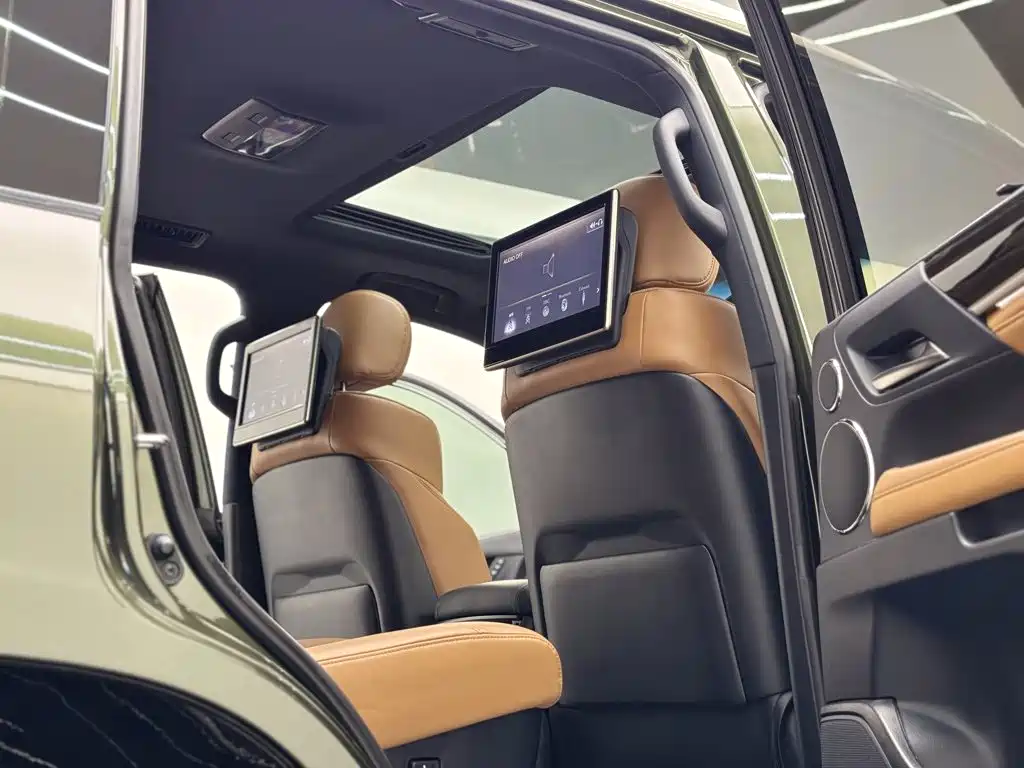 Lexus LX — миниатюра 27