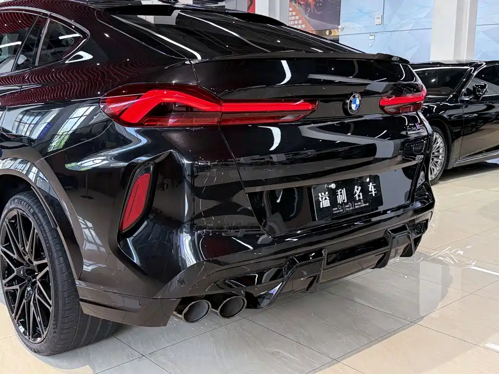 BMW X6 M — миниатюра 7
