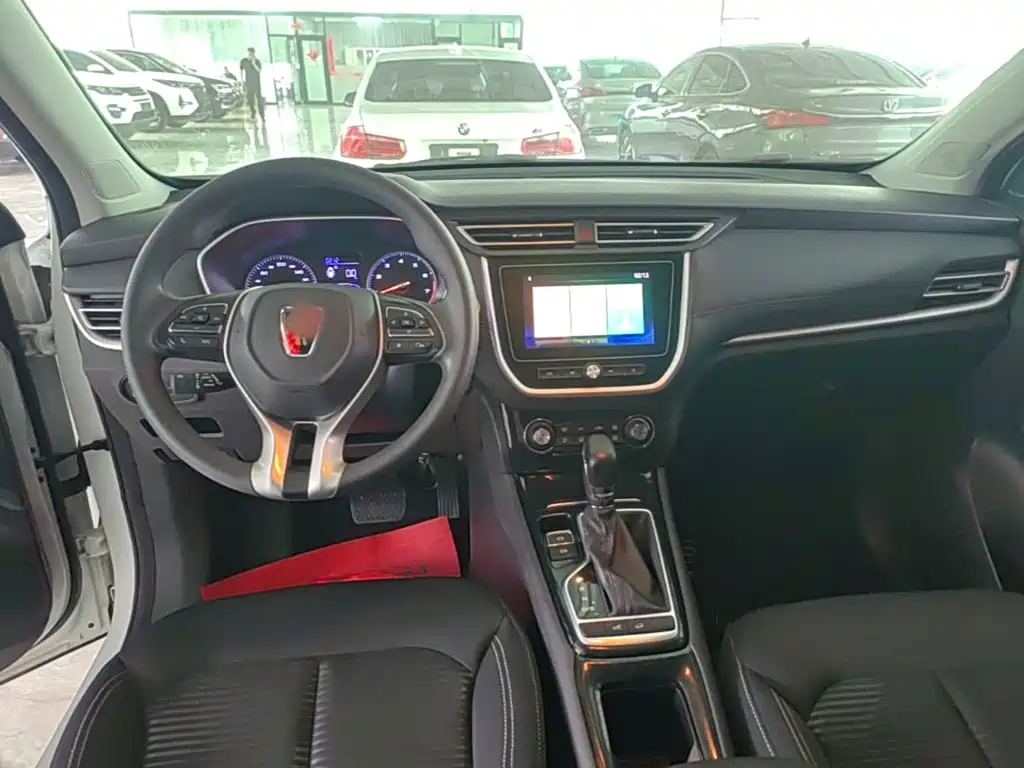 Roewe RX3 — миниатюра 10