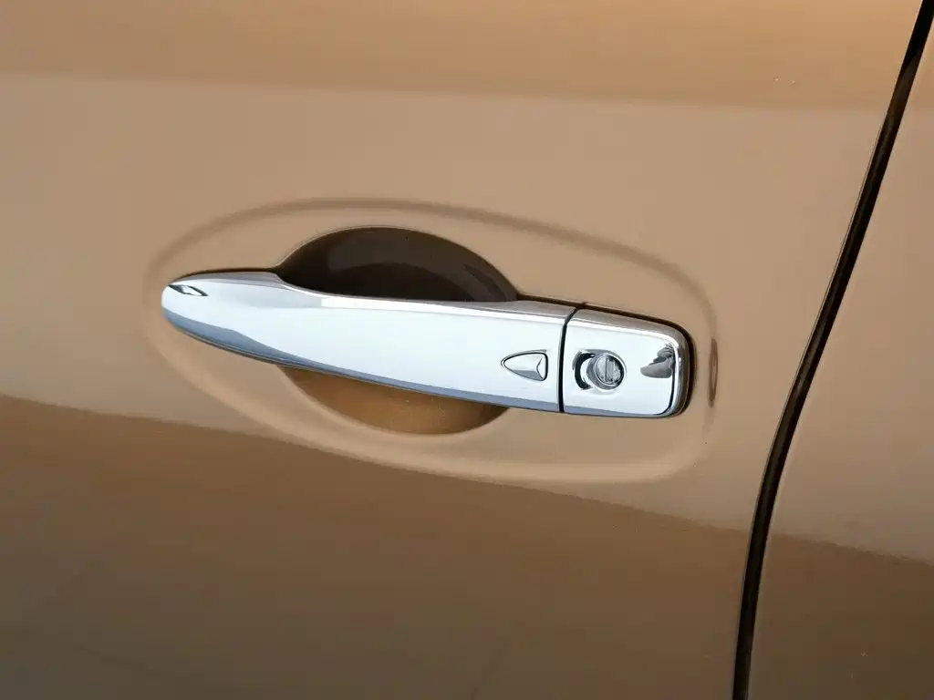 Nissan X-Trail — миниатюра 18