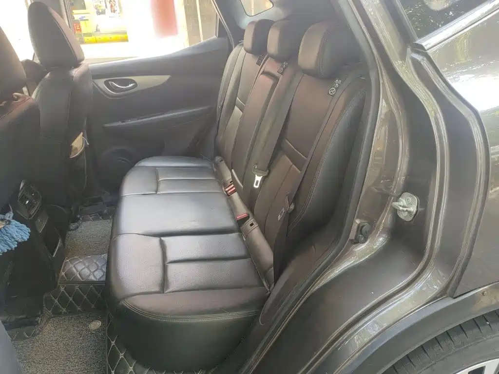 Nissan Qashqai — миниатюра 18