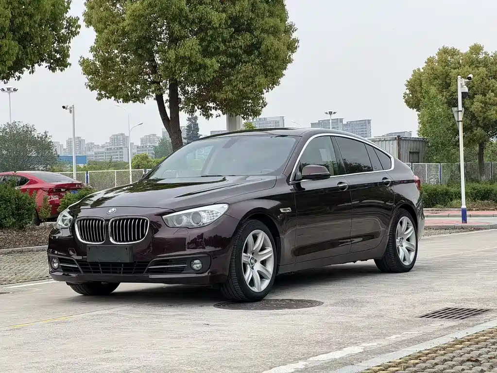 2017 BMW 5er - zdjęcie 1 z 21