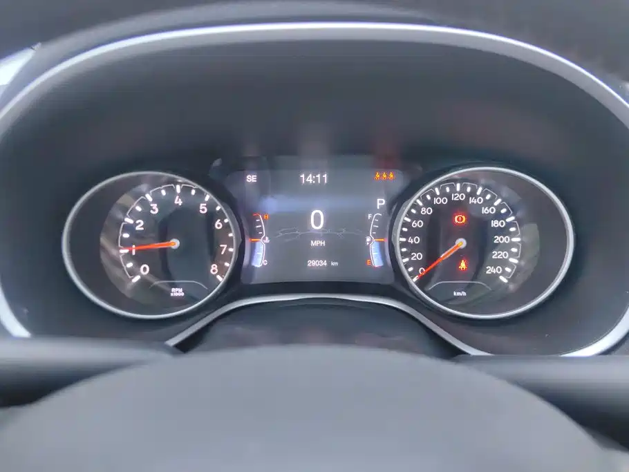 Jeep Compass — миниатюра 14