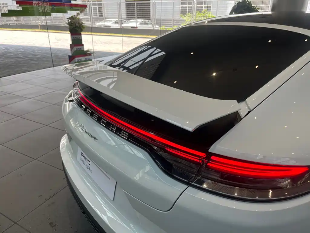 Porsche Panamera — миниатюра 14