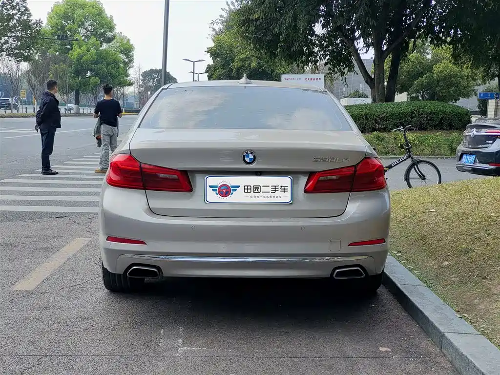 BMW 5 SERIES NEW ENERGY