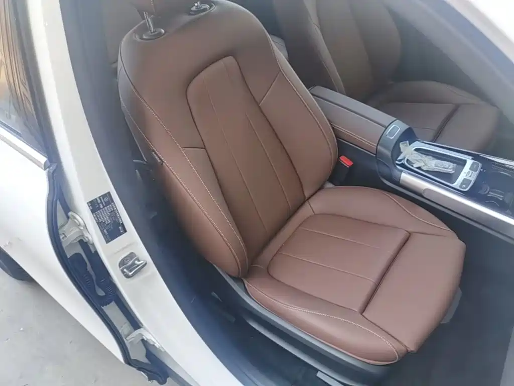 Mercedes-Benz EQB — миниатюра 25