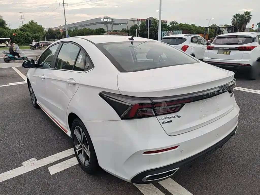 Chery Arrizo 5 PLUS — миниатюра 5