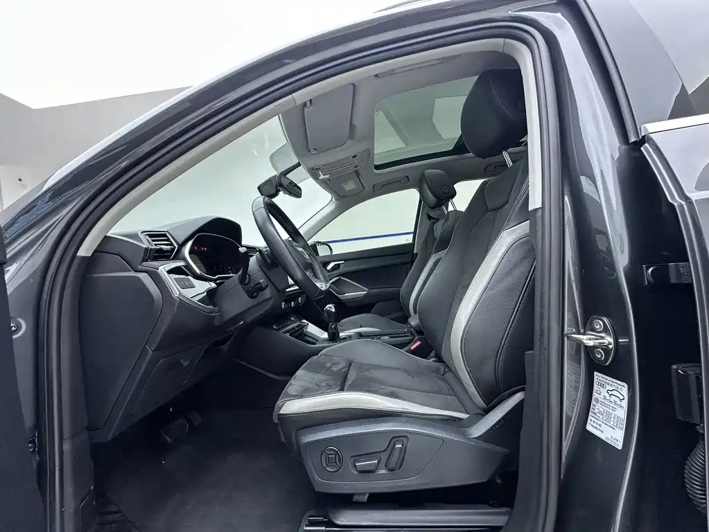 Audi Q3 2022 35 TFSI Fashion