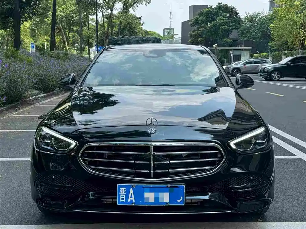 Mercedes-Benz C-Class — миниатюра 3