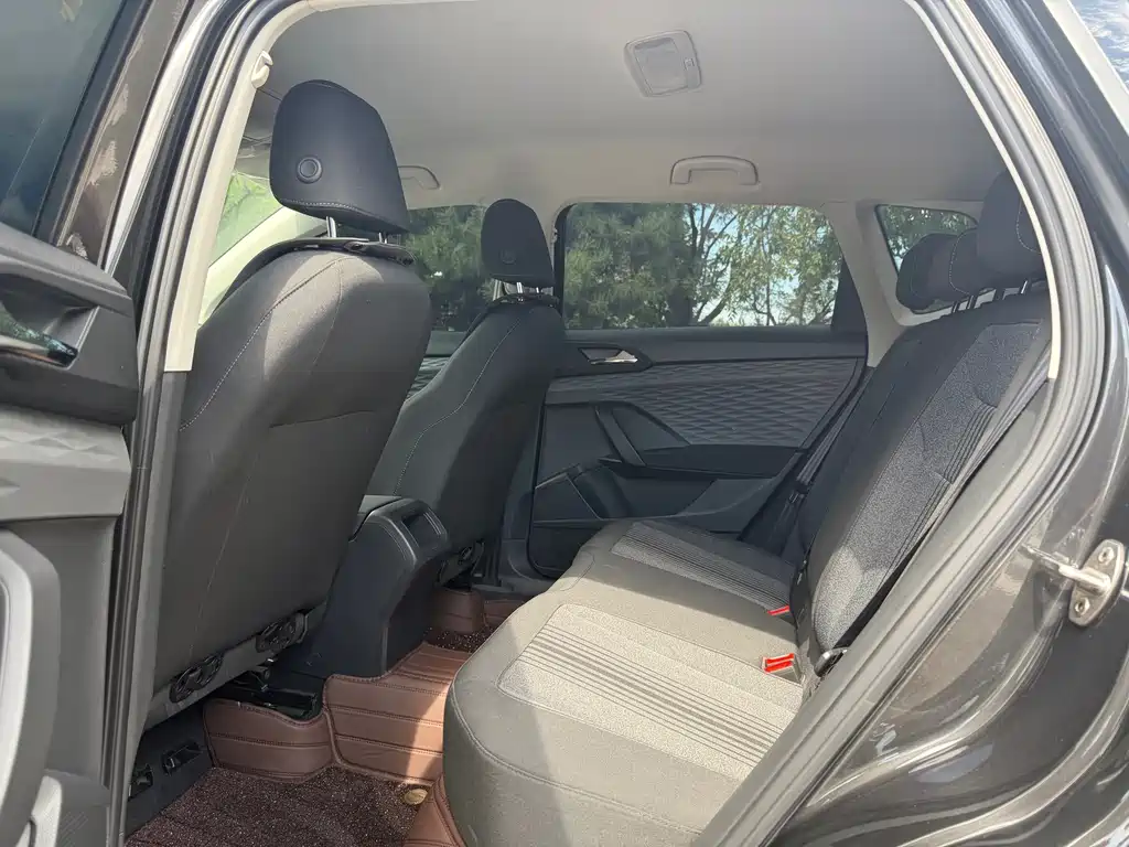 Volkswagen Tharu — миниатюра 5