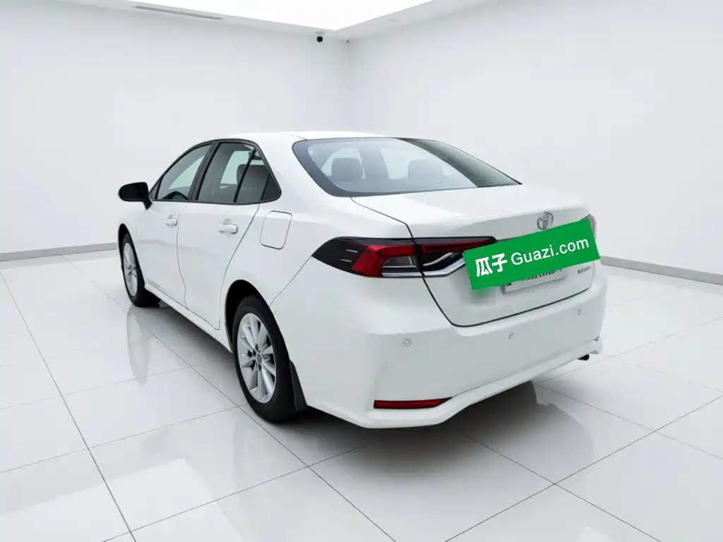 Toyota Corolla — миниатюра 4