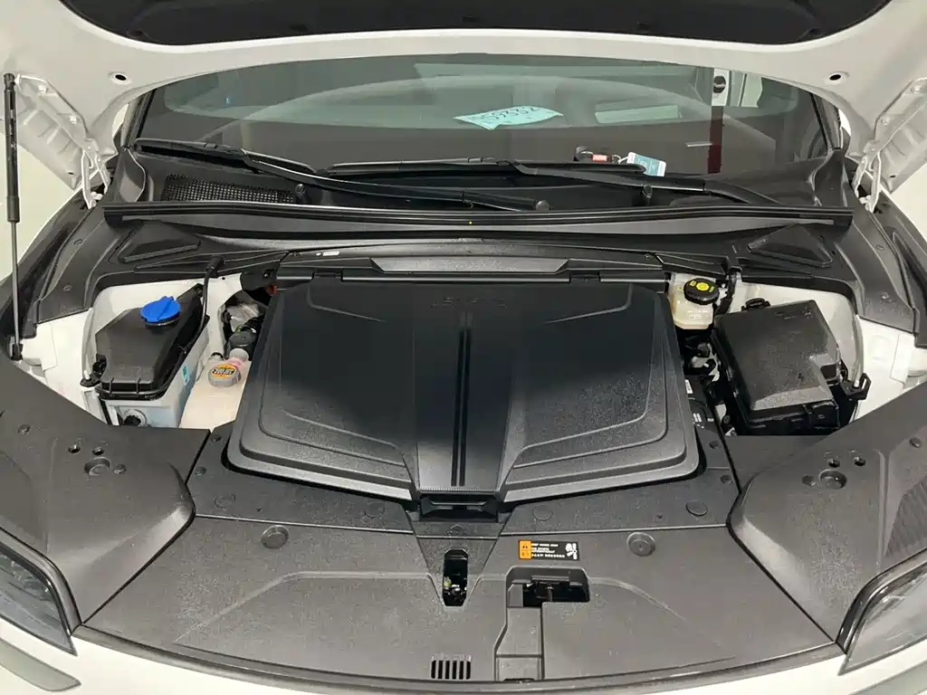 Genesis GV60 — миниатюра 7