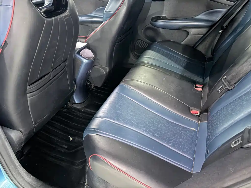 BYD Dolphin — миниатюра 4