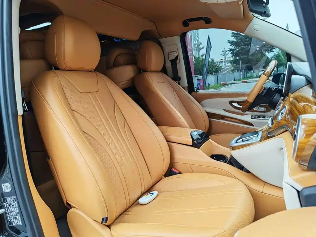 Mercedes-Benz Vito — миниатюра 17