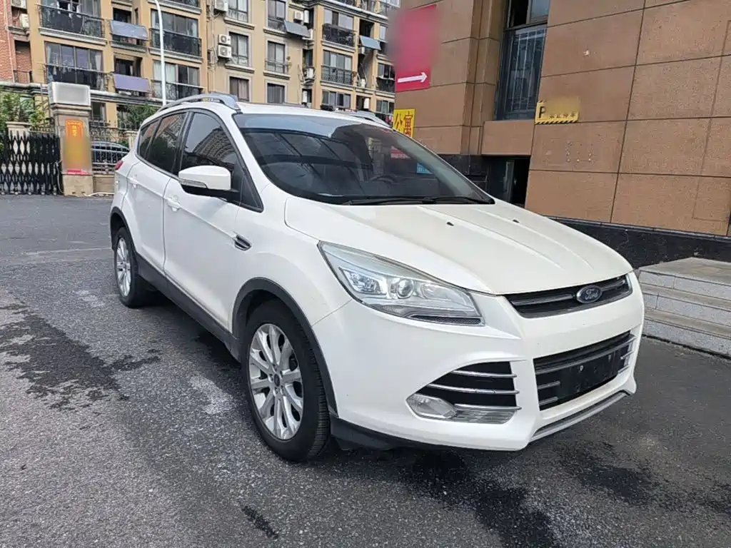 Ford Kuga — миниатюра 4