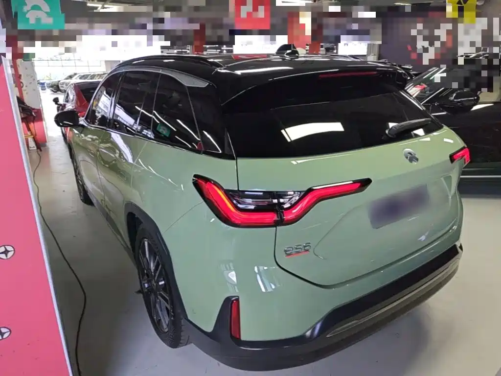 NIO ES6 — миниатюра 5