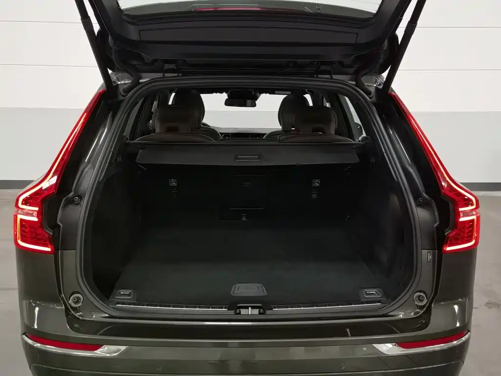 Volvo XC60 — миниатюра 16
