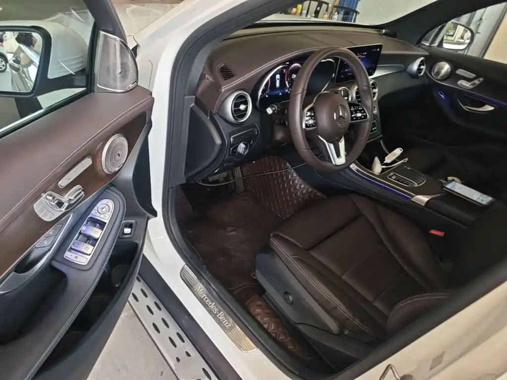 Mercedes-Benz GLC — миниатюра 16