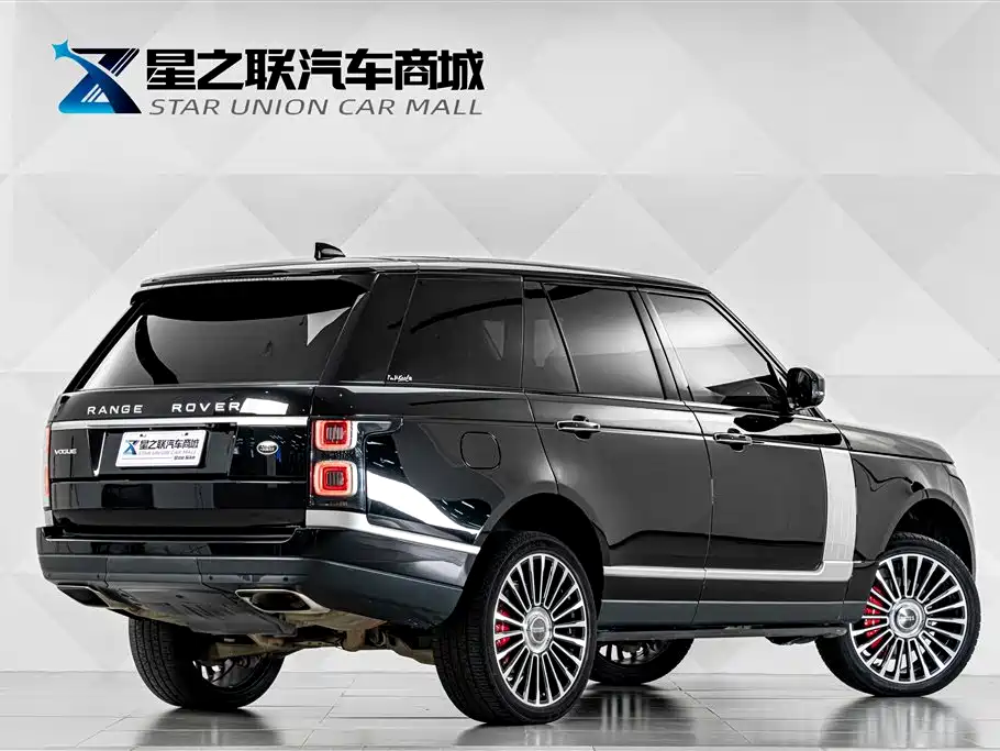 Land Rover Range Rover 2022 3.0 L6 360PS