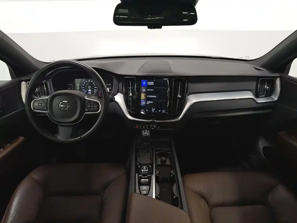 Volvo XC60 — миниатюра 5