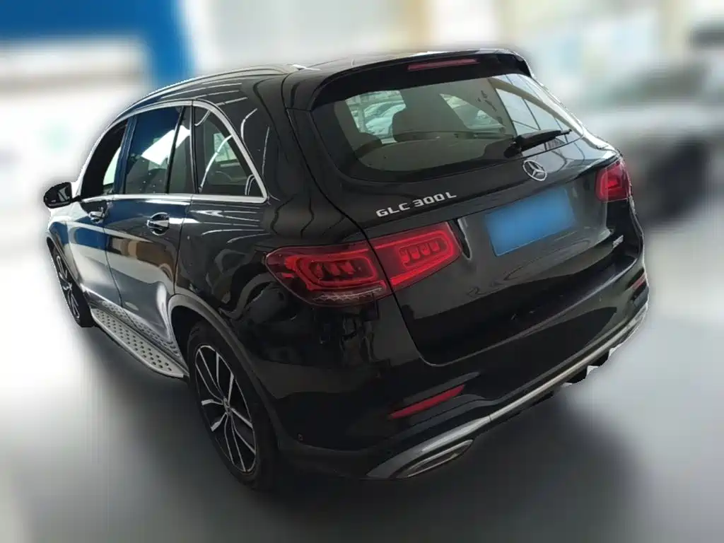 Mercedes-Benz GLC — миниатюра 9