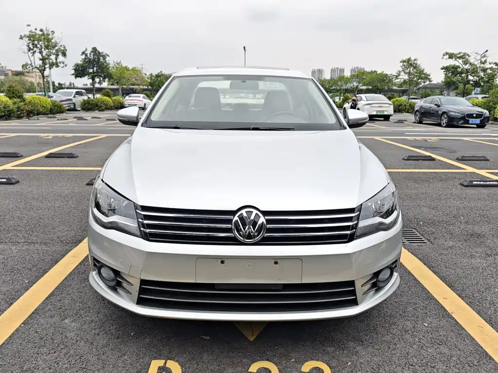 Volkswagen Bora — миниатюра 2