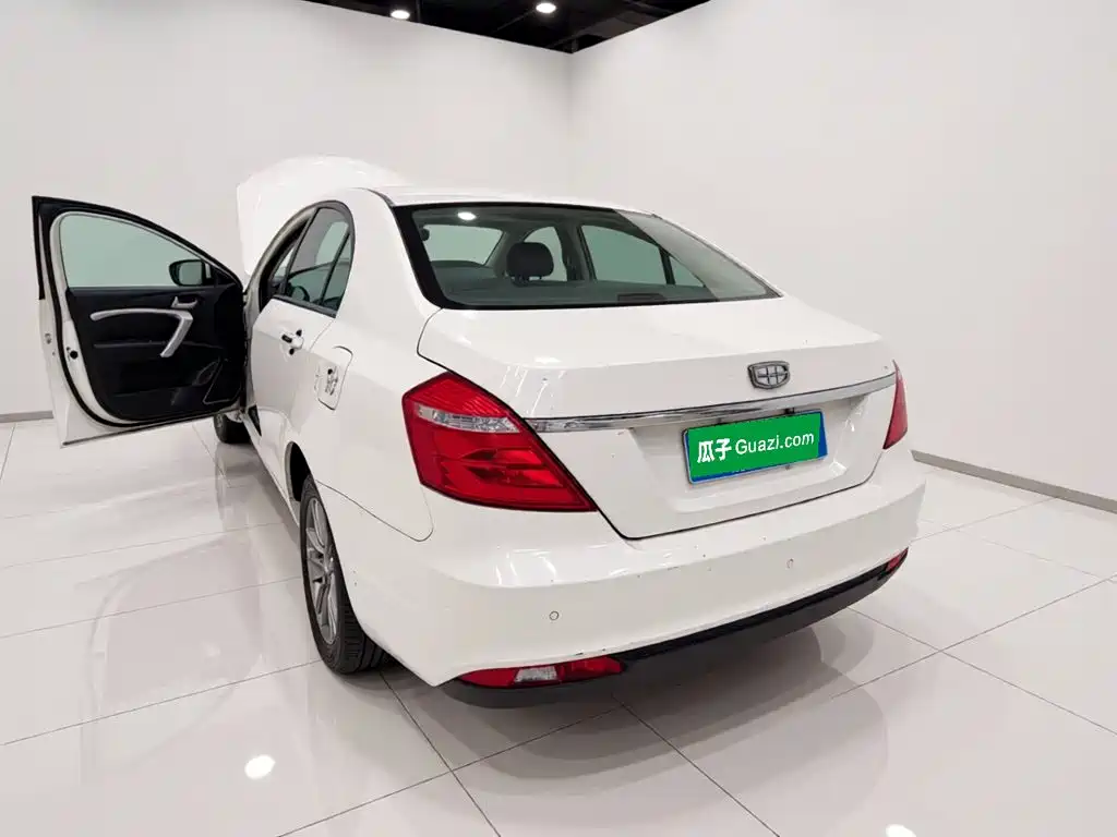Geely Emgrand — миниатюра 4