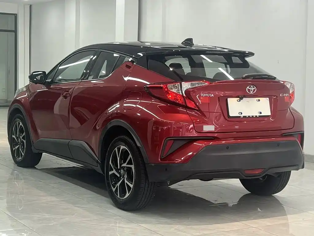 Toyota C-HR — миниатюра 9