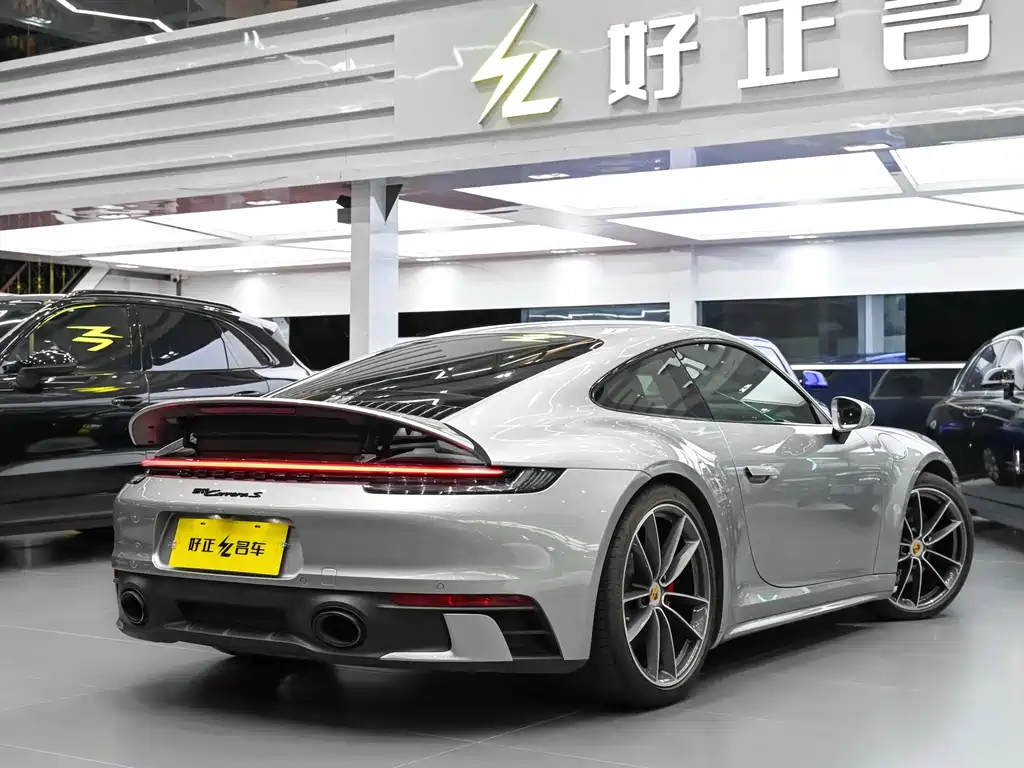 Porsche 911 2022 Carrera S 3.0T